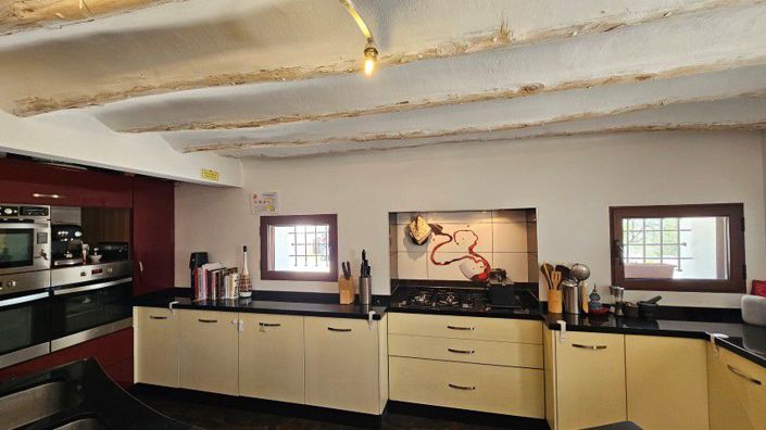 Image No.20-7 Bed Country House for sale