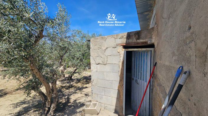 Image No.24-2 Bed Country House for sale