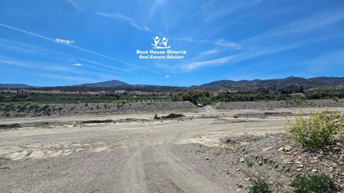 Image No.37-2 Bed Country House for sale