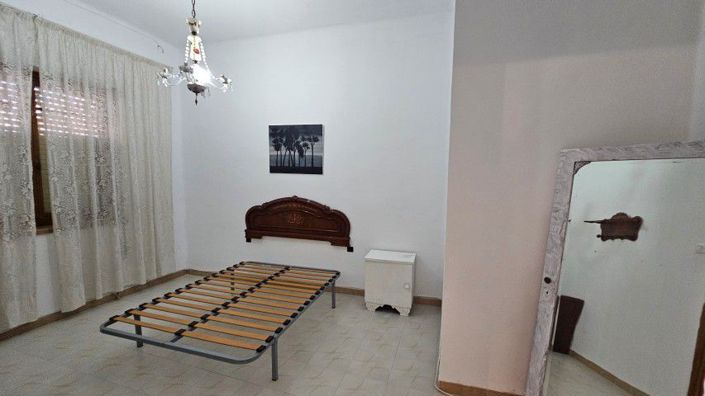 Image No.11-3 Bed Townhouse for sale