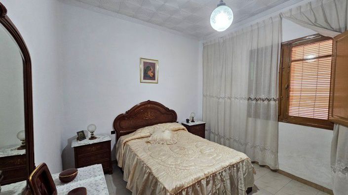 Image No.16-3 Bed Townhouse for sale