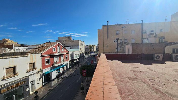 Image No.3-3 Bed Townhouse for sale