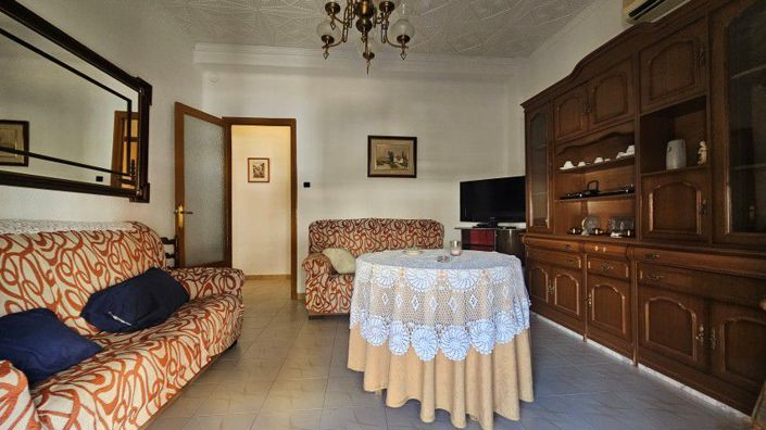 Image No.24-3 Bed Townhouse for sale