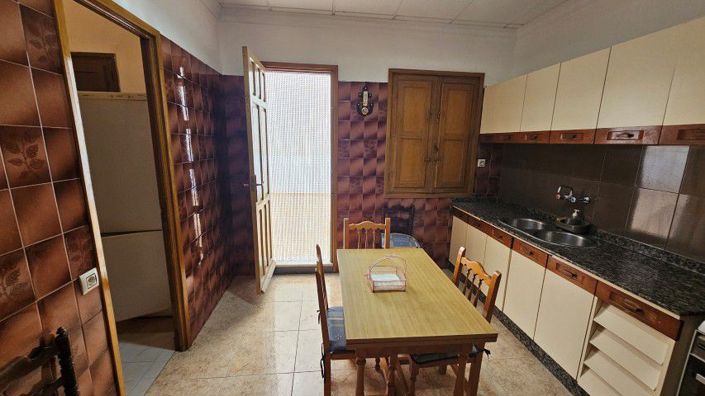 Image No.36-3 Bed Townhouse for sale