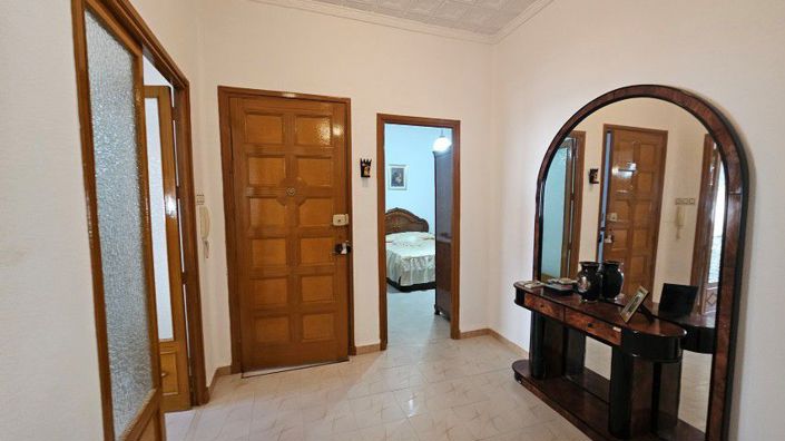 Image No.49-3 Bed Townhouse for sale