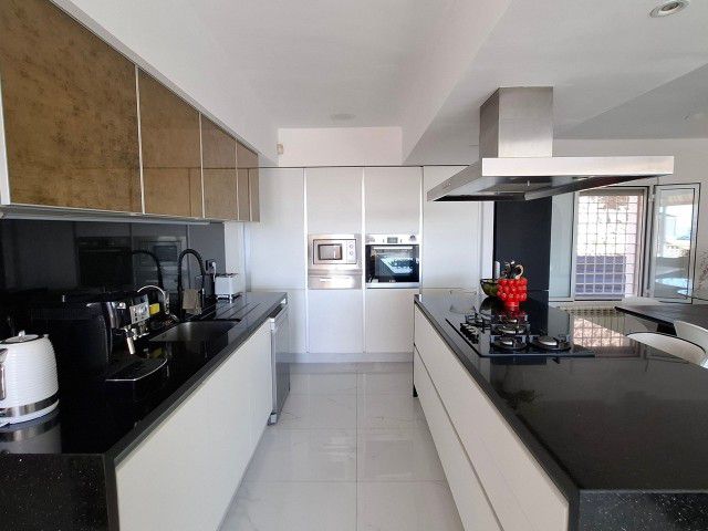 Image No.14-4 Bed Villa for sale