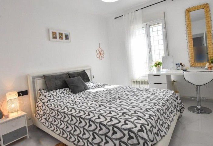 Image No.44-4 Bed Villa for sale