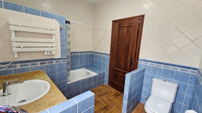 Image No.29-3 Bed Villa for sale