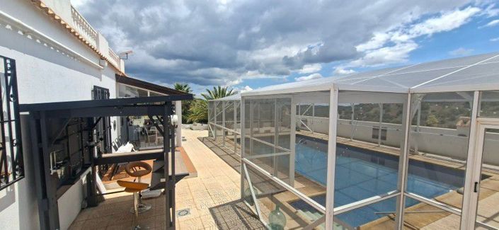 Image No.4-4 Bed Country House for sale