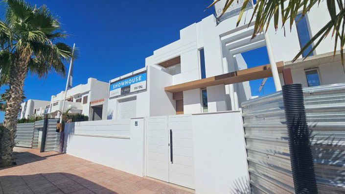 Image No.3-Villa de 3 chambres à vendre à San Juan De Los Terreros