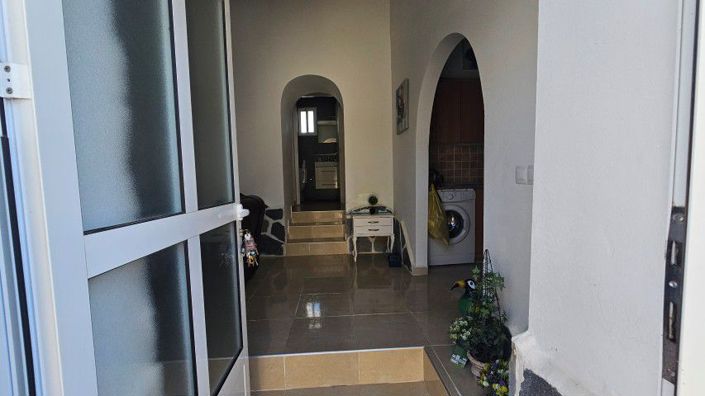 Image No.7-2 Bed Townhouse for sale
