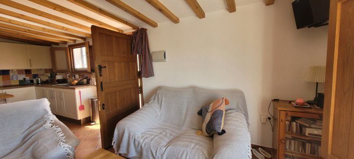 Image No.13-7 Bed Country House for sale