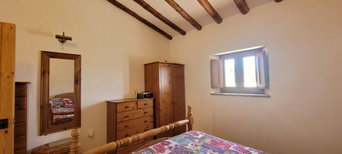 Image No.20-7 Bed Country House for sale