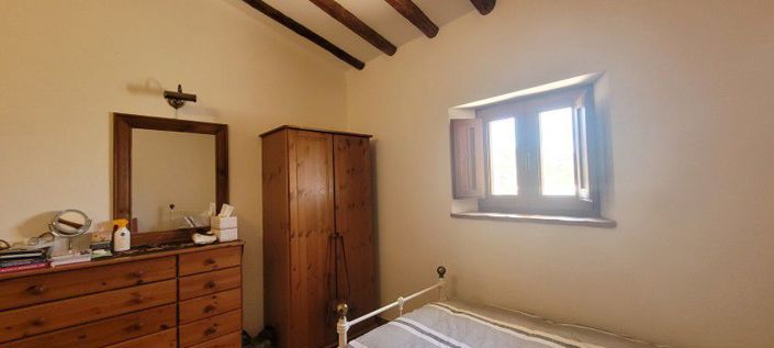 Image No.24-7 Bed Country House for sale