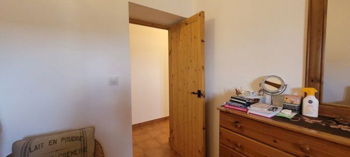 Image No.25-7 Bed Country House for sale