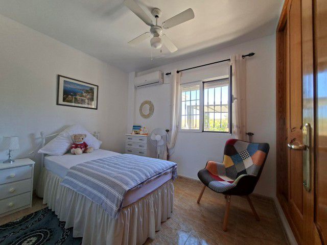 Image No.21-4 Bed Villa for sale