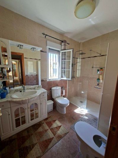 Image No.24-4 Bed Villa for sale