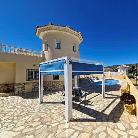 Image No.3-4 Bed Villa for sale