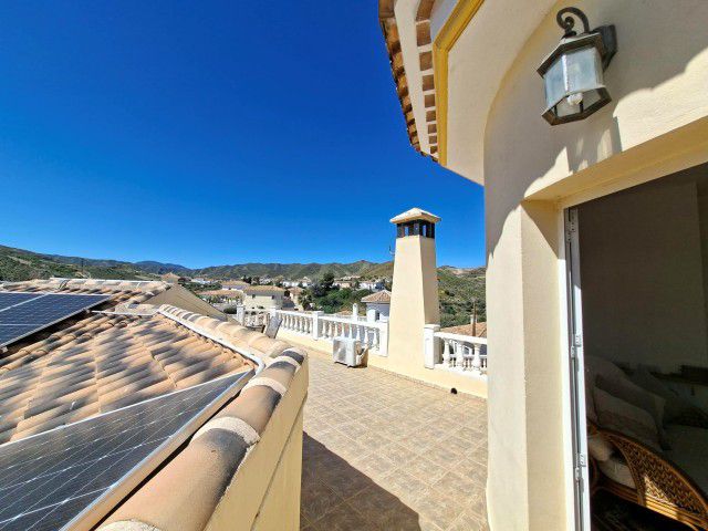 Image No.39-4 Bed Villa for sale