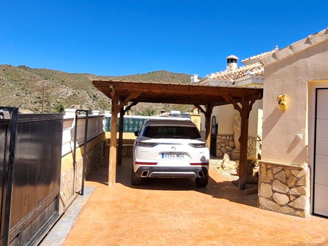 Image No.42-4 Bed Villa for sale