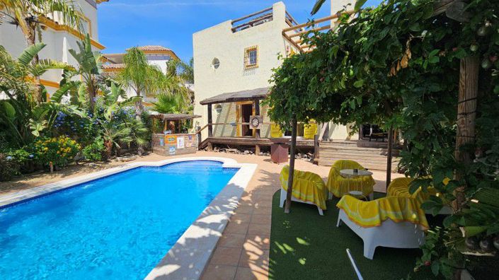 Image No.6-3 Bed Villa for sale