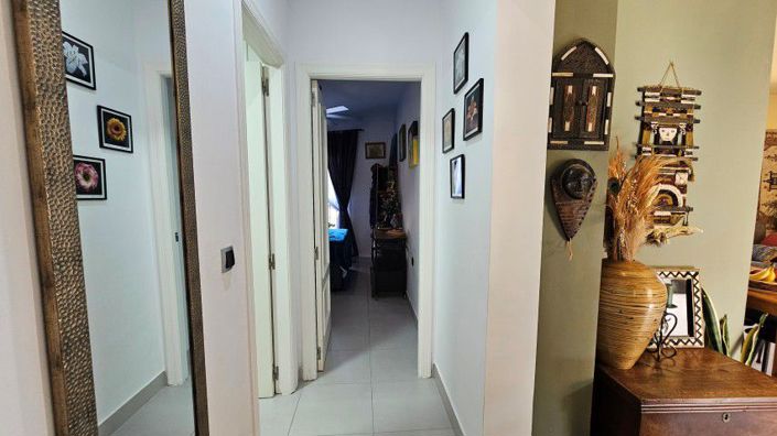 Image No.20-2 Bed Apartment for sale