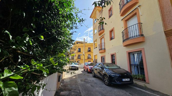 Image No.41-2 Bed Apartment for sale