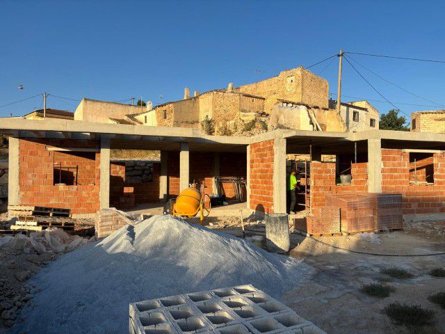 Image No.14-3 Bed Villa for sale