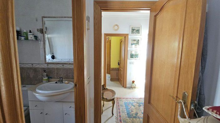 Image No.45-3 Bed Villa for sale