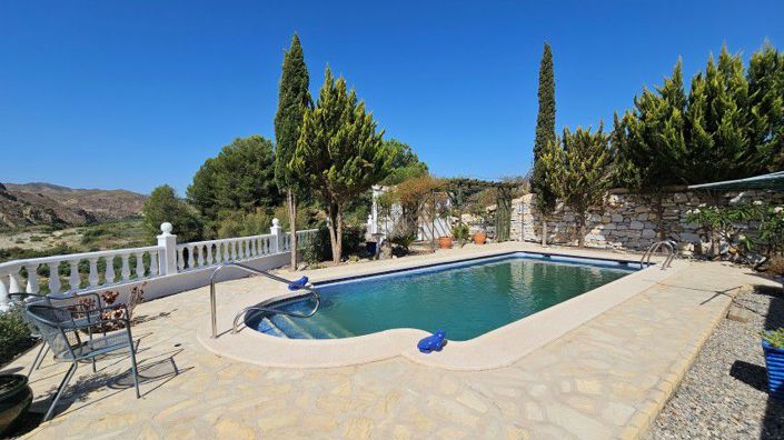 Image No.7-3 Bed Villa for sale