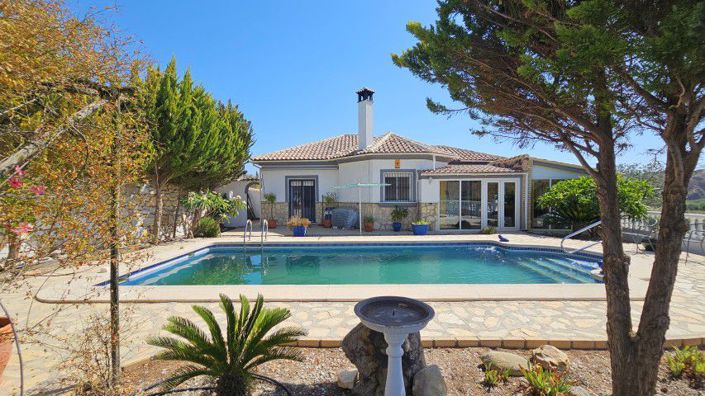 Image No.8-3 Bed Villa for sale