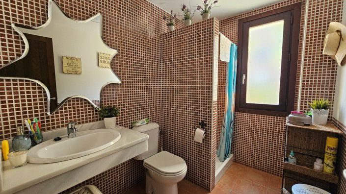 Image No.37-1 Bed Apartment for sale
