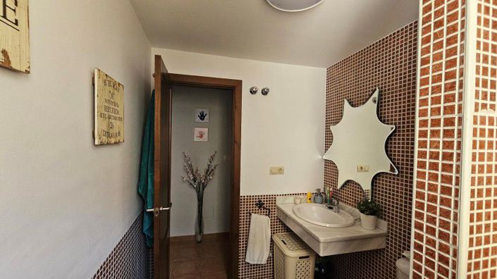 Image No.39-1 Bed Apartment for sale