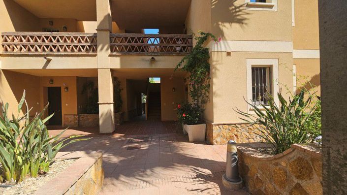 Image No.48-1 Bed Apartment for sale