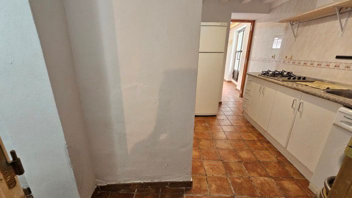 Image No.11-3 Bed Townhouse for sale