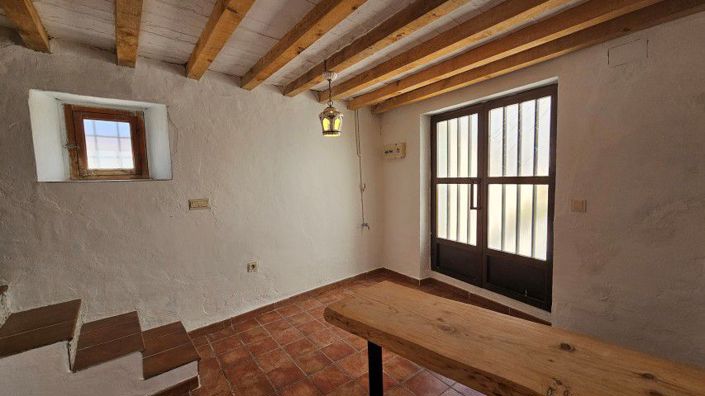 Image No.15-3 Bed Townhouse for sale