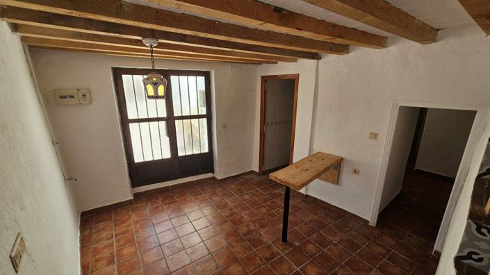 Image No.16-3 Bed Townhouse for sale