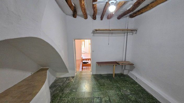 Image No.29-3 Bed Townhouse for sale
