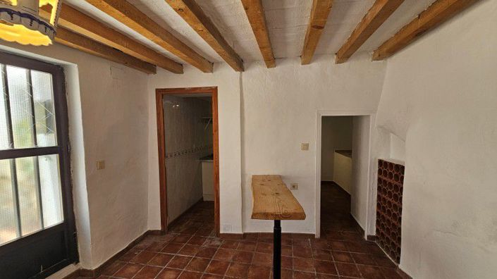 Image No.4-3 Bed Townhouse for sale