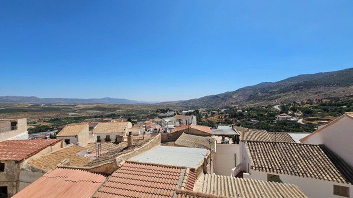 Image No.41-3 Bed Townhouse for sale