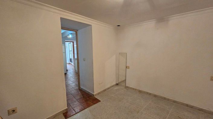 Image No.10-3 Bed Townhouse for sale