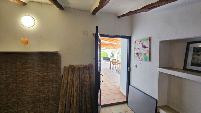 Image No.25-5 Bed Country House for sale