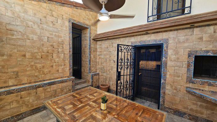 Image No.45-5 Bed Country House for sale