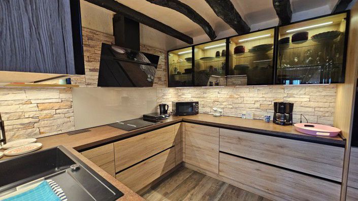 Image No.48-5 Bed Country House for sale