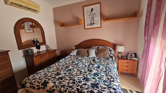 Image No.23-3 Bed Villa for sale