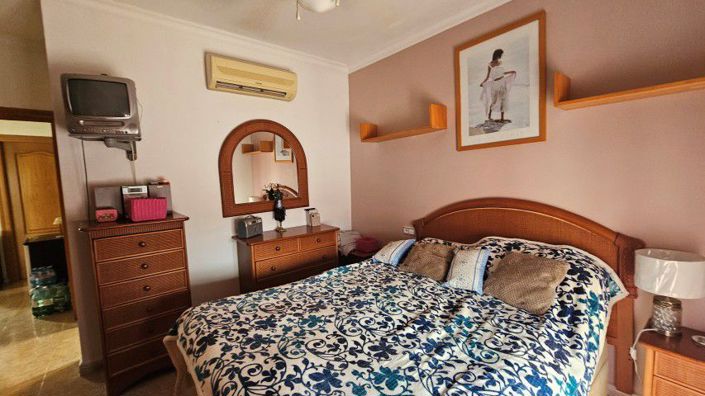 Image No.25-3 Bed Villa for sale