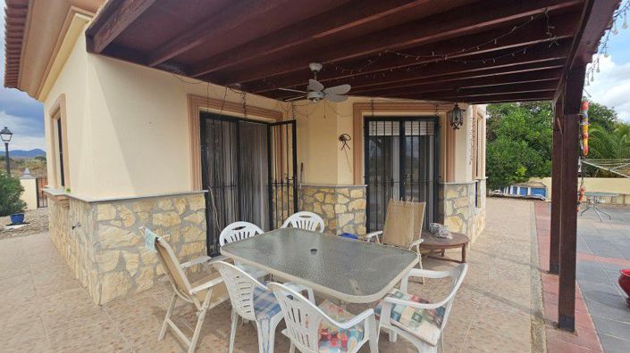 Image No.38-3 Bed Villa for sale