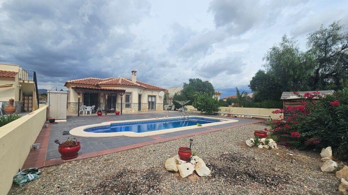 Image No.6-3 Bed Villa for sale