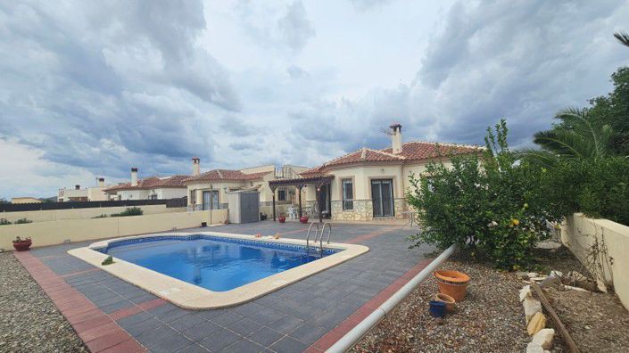Image No.7-3 Bed Villa for sale