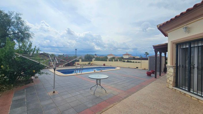 Image No.9-3 Bed Villa for sale